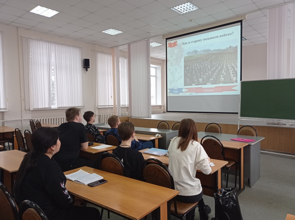 Студенты-информатики приняли участие в мероприятии, посвященное празднику «День Защитника Отечества»